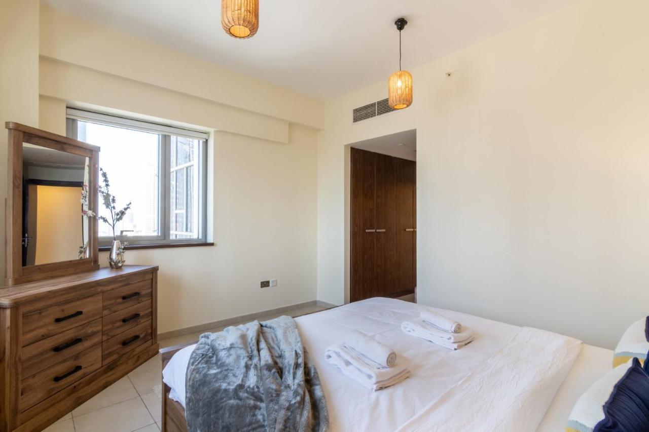 Scenic 2 Bedroom Apartment - Downtown Business Bay 迪拜 外观 照片
