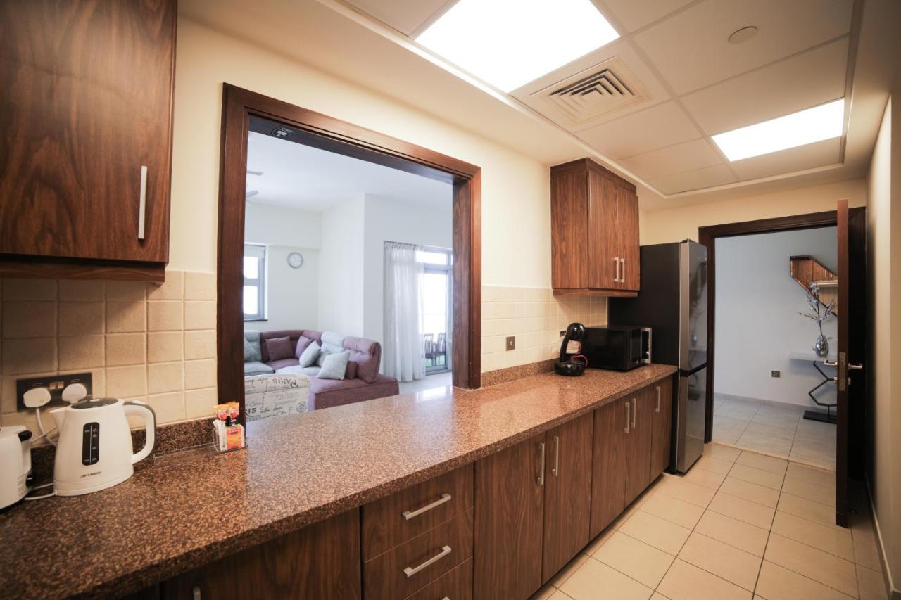 Scenic 2 Bedroom Apartment - Downtown Business Bay 迪拜 外观 照片